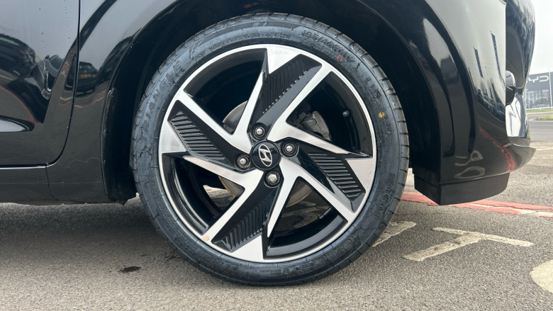 Hyundai i10 1.2 MPi Premium 5dr Petrol Hatchback